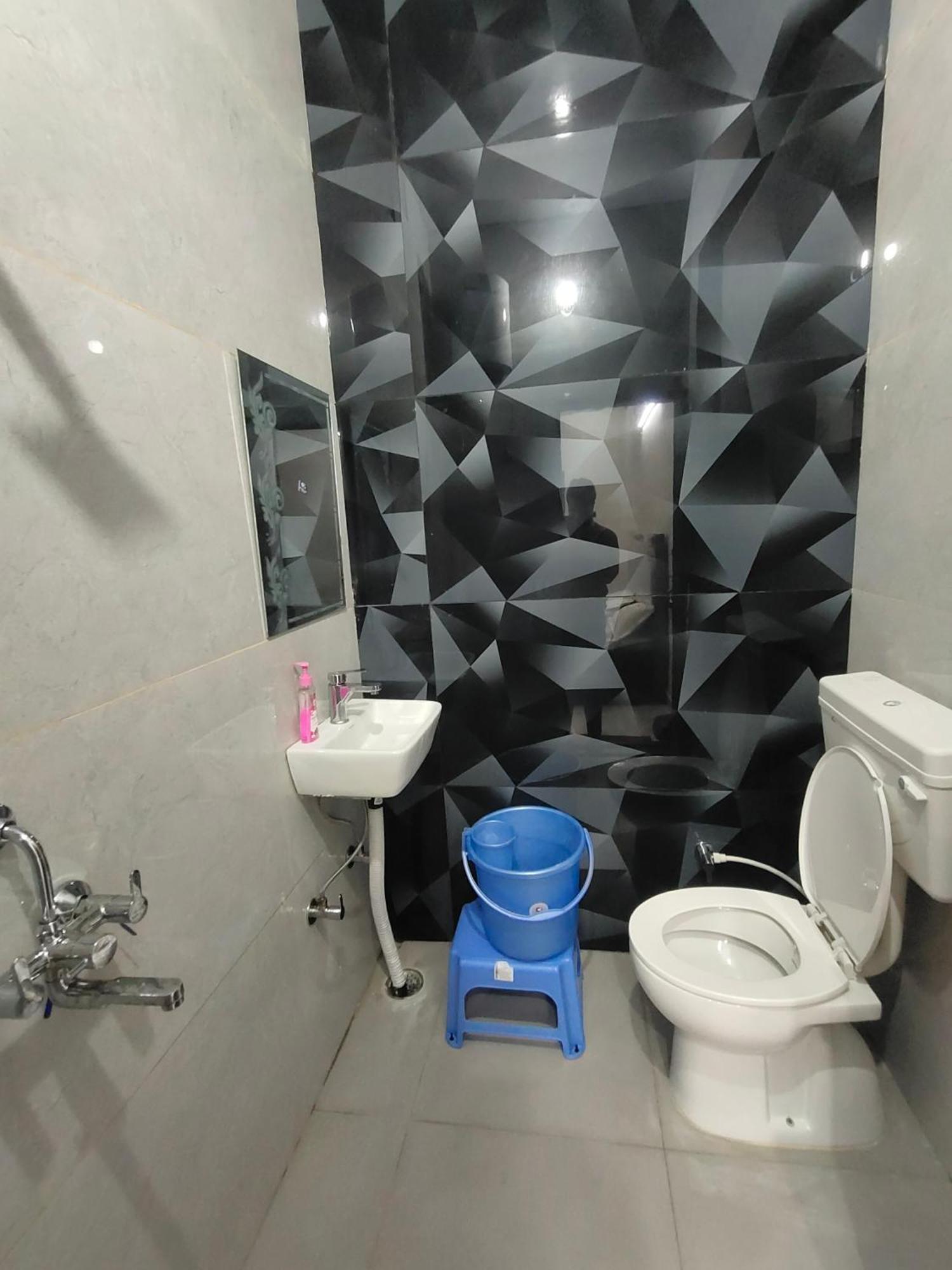 Bhavana Bhawan Hotel Vrindāvan Eksteriør billede